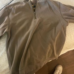 Brown pullover